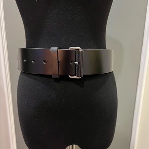 Burberry belt made in England Black